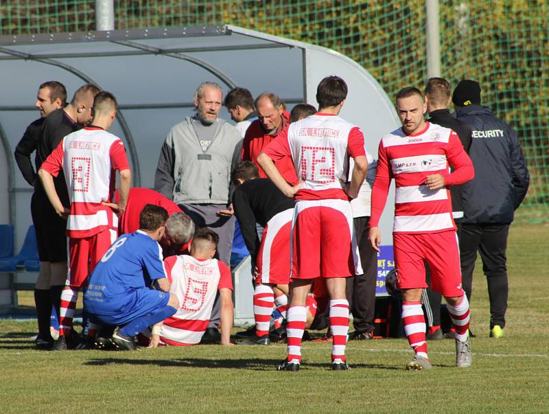 Fotbalová I.B třída: Husinec - Lhenice 1:2.