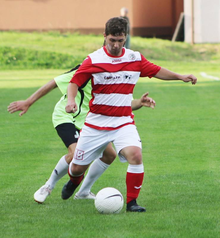 Fotbalová příprava Lhenice - Strunkovice 2:1.