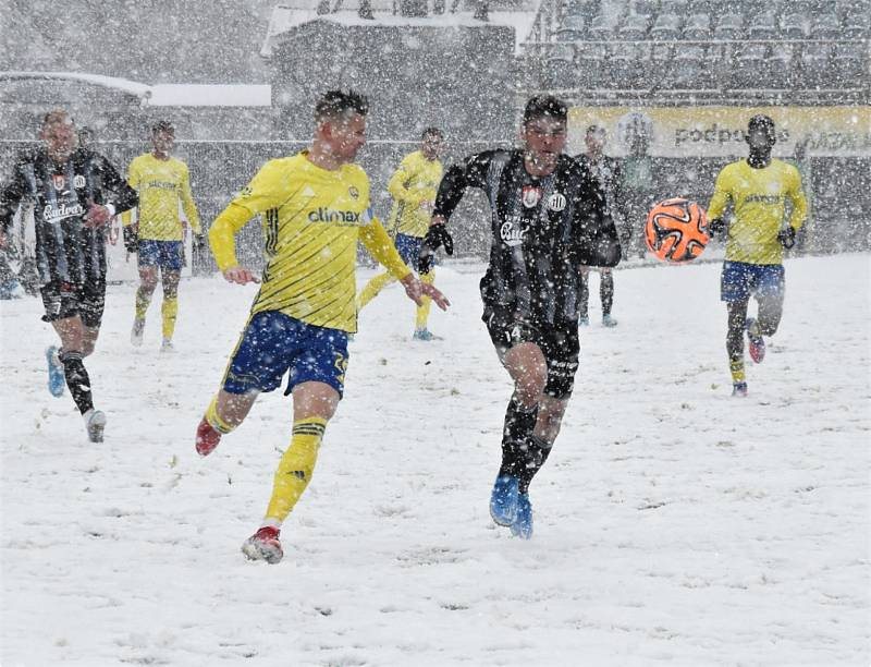 Dynamo ČB - Zlín 2:2 (1:1).