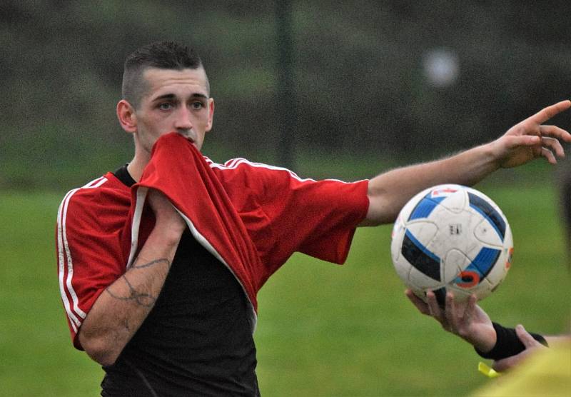 Fotbalová I.A třída: Strunkovice - Mirovice 2:1 (1:1).