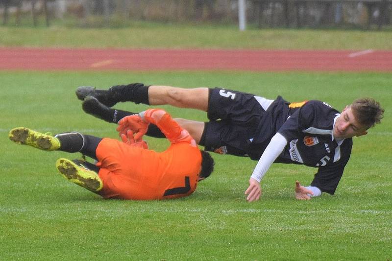 KP starší žáci: Šumavan Vimperk - Junior Strakonice 4:2 (2:1).