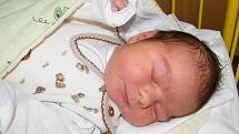 Tomáš Pavelka se v prachatické porodnici narodil 6. října 2010 v 09.30 hodin, rodičům Markétě a Jiřímu z Lažišť. Vážil 4300 gramů a měřil 55 centimetrů. Doma na bratříčka čeká tříletá Kamilka.
