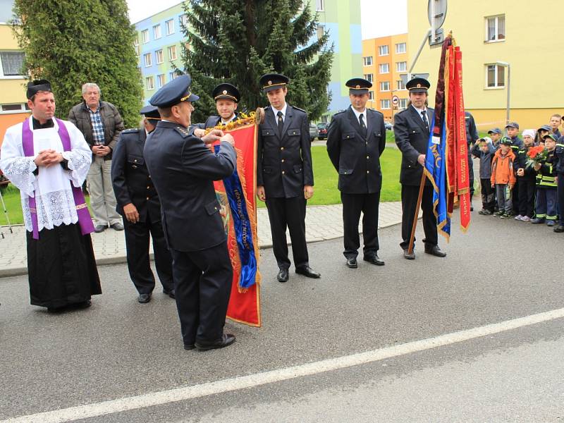 Sbor dobrovolných hasičů ve Volarech uspořádal v sobotu oslavy svatého Floriána. 