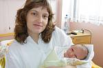 Nikola Holínová se v prachatické porodnici narodila 29. prosince 2010 v 17.05 hodin, vážila 3100 gramů a měřila 48 centimetrů. Rodiče Martina a Miroslav si své první miminko odvezli domů do Bavorova.