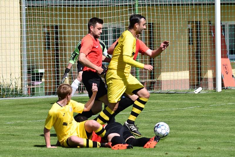 Fotbalová I.B třída: Vacov - Lhenice 1:1 (0:0).