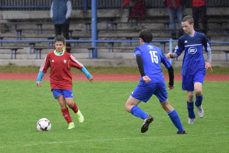 Fotbalový KP starších žáků: Vimperk - Milevsko 4:2.