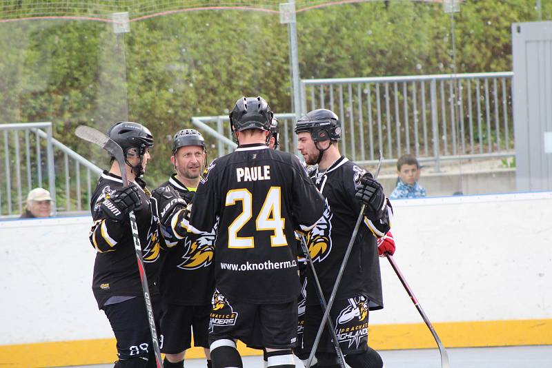 Play off I. ligy hokejbalistů: HBC Prachatice - SK Jihlava 4:0.