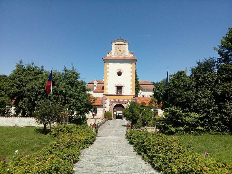 V sobotu a v neděli můžete navštívit zahrady zámku Kratochvíle.