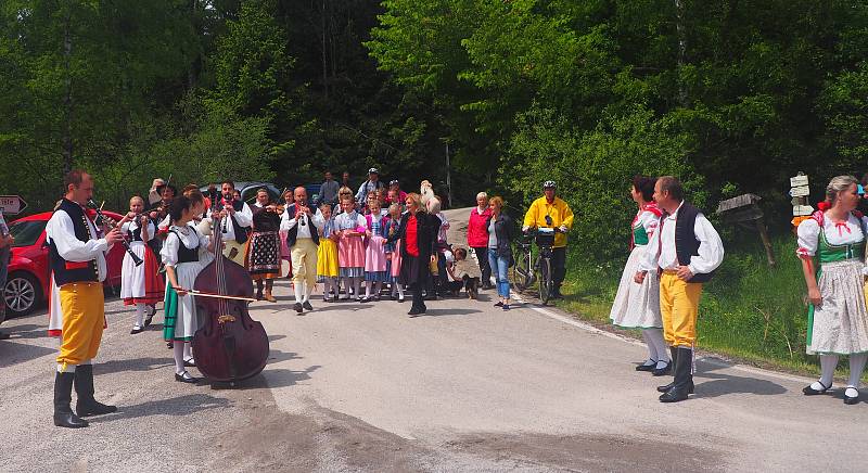 Zahájení plavení na Schwarzenberském plavebním kanále na Jeleních Vrších.