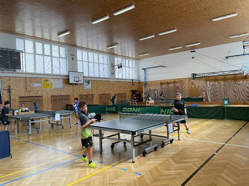 Vimperští stolní tenisté uspořádali krajské bodovací turnaje pro kategorie U11 a U13.