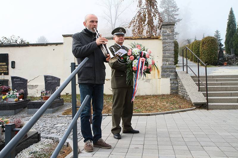 Uctění památky válečných veteránů v Prachaticích.