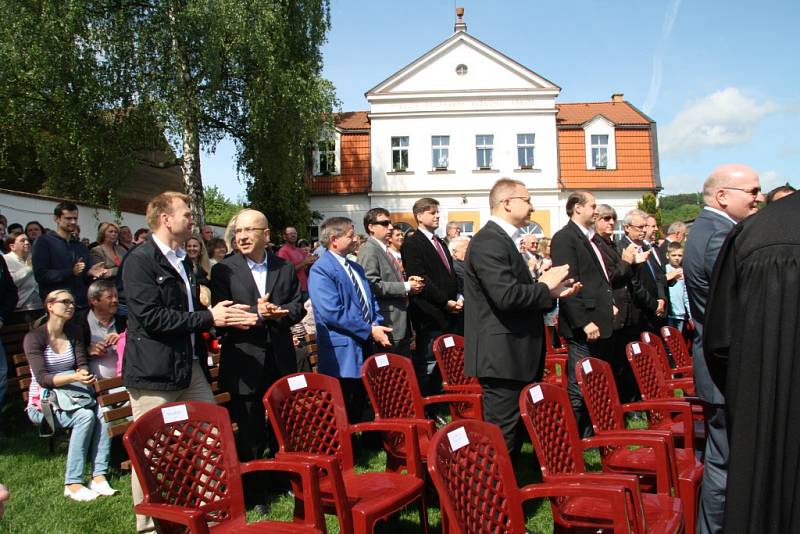 Slavnostní otevření centra Mistra Jana Husa v Husinci se uskutečnilo v sobotu 30. května.