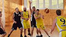 Vimperští basketbalisté bojují o střed tabulky.