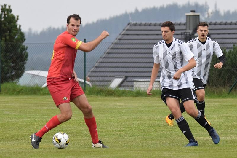 Fotbalový OP Prachaticka: FC Šumavské Hoštice - Sokol Stachy 1:2 (0:0).