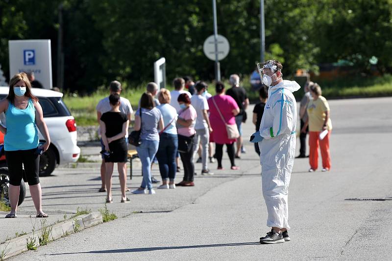 V prachatické firmě se testuje na Covid-19.