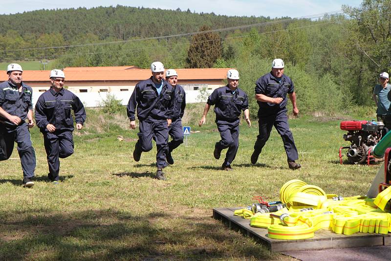 Okrsková soutěž hasičů ve Vlachově Březí.