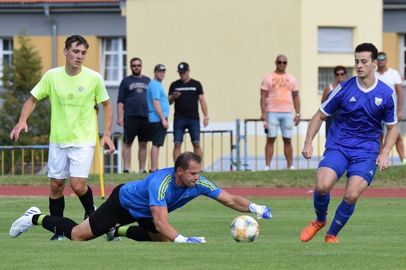 Přípravný fotbal: Šumavan Vimperk - Sokol Stachy 5:0 (4:0).