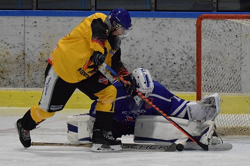 KL ledního hokeje: HC Vimperk - TJ Bpžetice 9:0 (3:0, 3:0, 3:0).