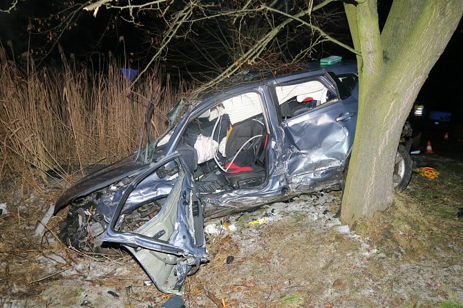 Vážná nehoda na křižovatce u Stopařky u Vitějovic na Prachaticku.