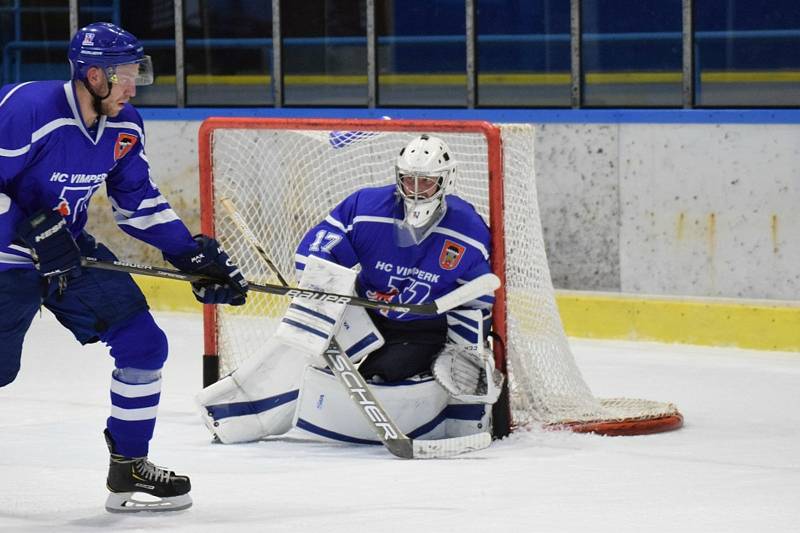 Hokejová Krajská liga: Vimperk - Humpolec 2:3.