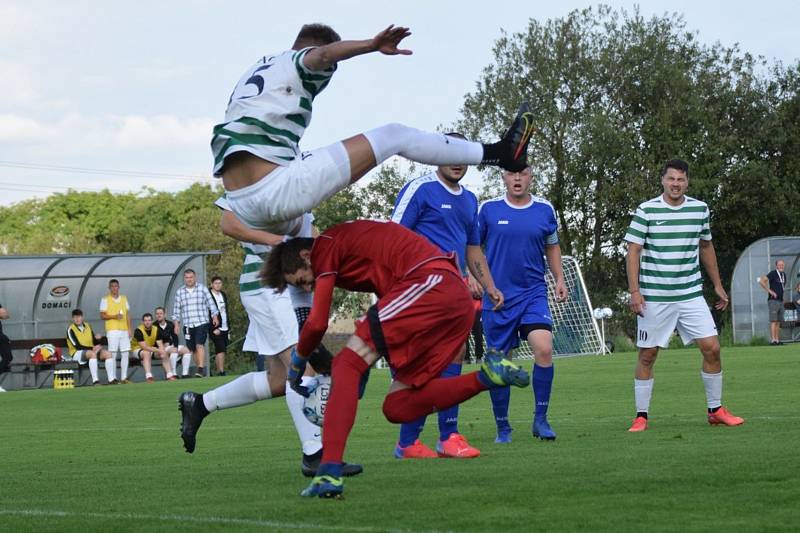 Fotbalová I.B třída: Vacov - Husinec 3:2.