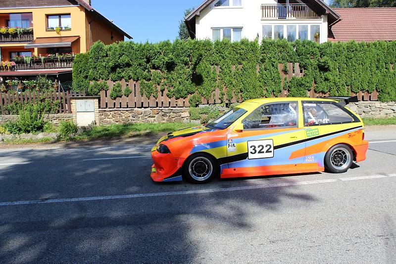 Závody automobilů do vrchu v Prachaticích mají za sebou první závod, v neděli se jede další.Foto: Ladislav Beran