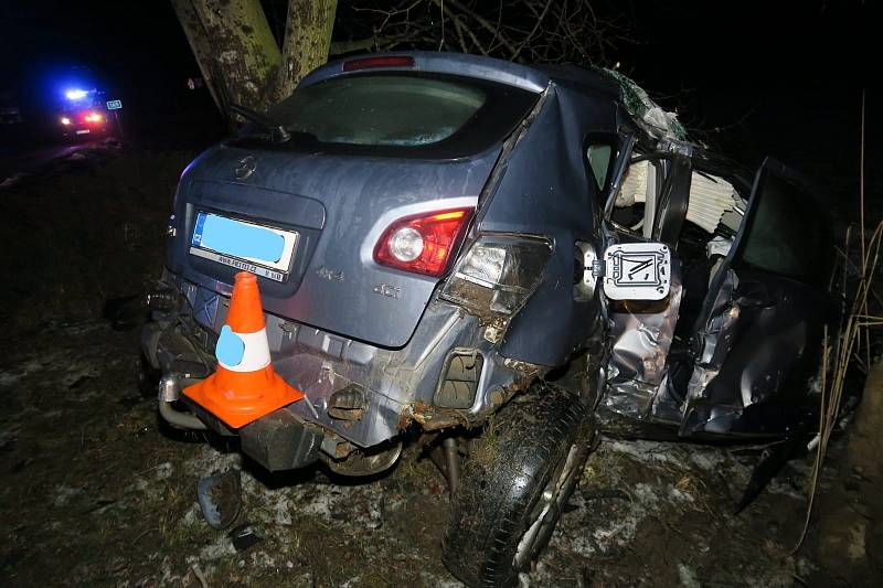 Vážná nehoda na křižovatce u Stopařky u Vitějovic na Prachaticku.