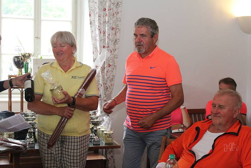 Golfisté se sešli při 26. ročníku Třeboňského poháru v Bechyni.