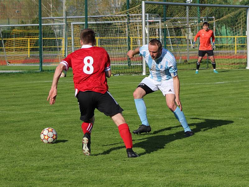 Fotbalový KP: Tatran Prachatice - FK Olešník 0:1 (0:1).