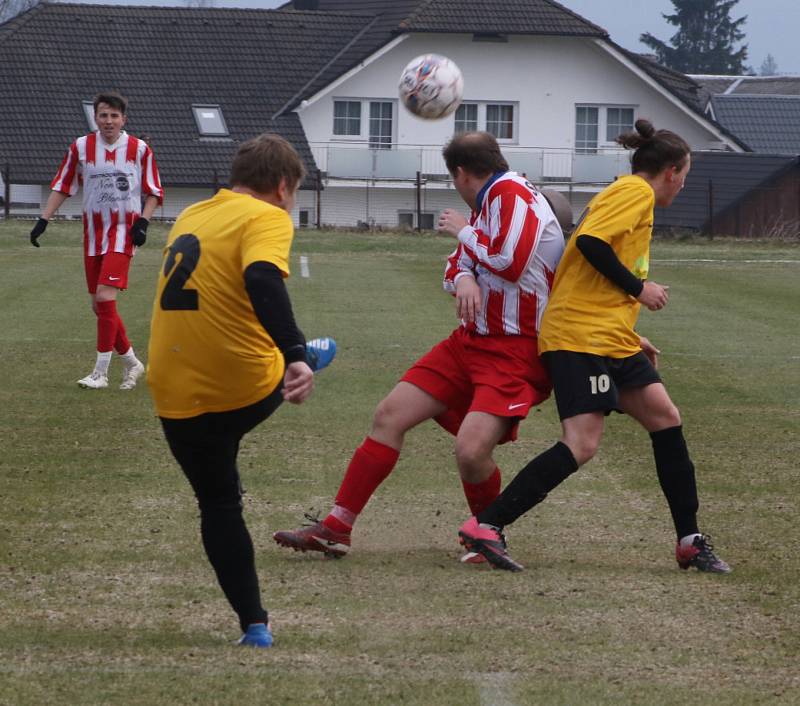 Fotbalový OP Prachaticka: Volary - Lhenice B 4:1.