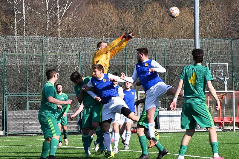 Fotbalový KP: Prachatice - Třeboň 2:3 (2:1).