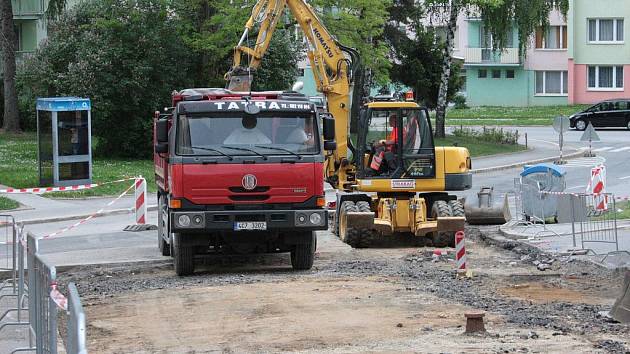 Více peněz, než za kolik se v loňském roce opravily v Prachaticích tři ulice, čeká letos oprava jediné. Svým rozsahem i náročností bude Rumpálova ulice složitější.