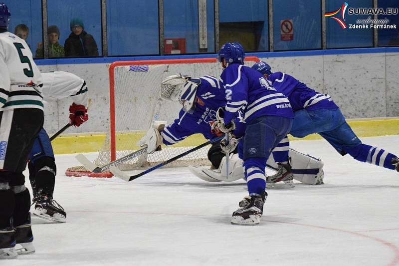 Hokejová Krajská liga: HC Vimperk - Slavoj Český Krumlov 3:5.