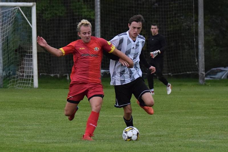 Fotbalový OP Prachaticka: FC Šumavské Hoštice - Sokol Stachy 1:2 (0:0).