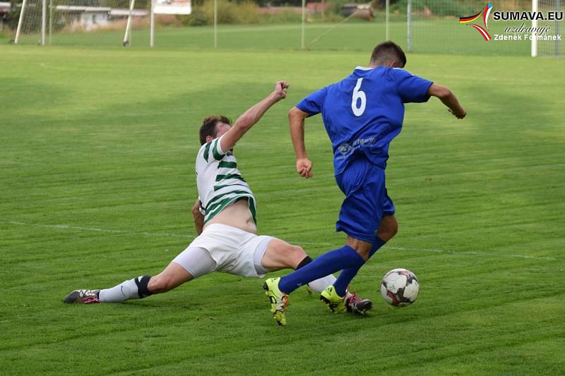 Fotbalová I.B třída: Vacov - Husinec 7:1.