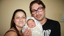 MARKÉTA LENHARDOVÁ, CHLUM U VOLAR. Narodila se v sobotu 29. června ve 12 hodin a 58 minut v prachatické porodnici. Vážila 3 350 gramů. Rodiče: Nikola a Lukáš Lenhardovi.