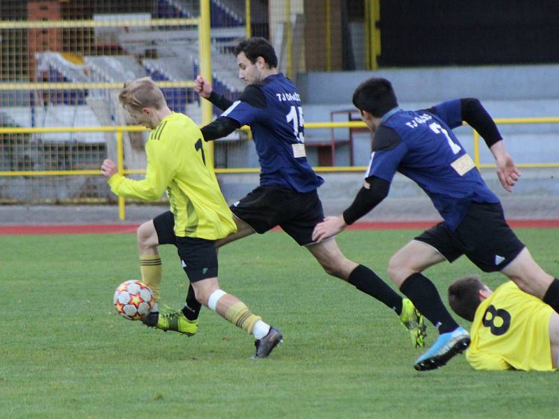 Fotbalový KP: Prachatice - Dražice 1:0.