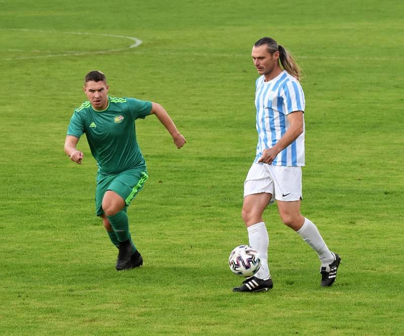 Fotbalový KP: SK Rudolfov - Tatran Prachatice 3:0 (0:0).