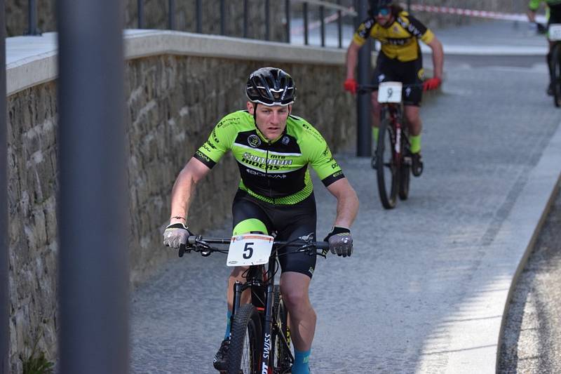 Bikeři si to rozdali při Vimperských schodech. Foto: Zdeněk Formánek