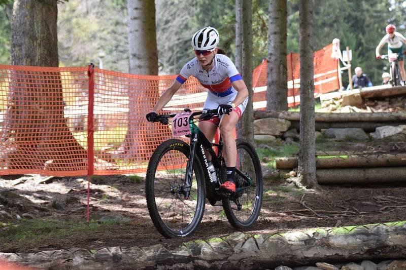 Český pohár cross country horských kol 2021 Zadov - závod Elite ženy a juniorky.