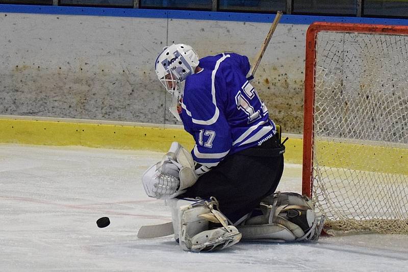 KL ledního hokeje: HC Vimperk - TJ Bpžetice 9:0 (3:0, 3:0, 3:0).