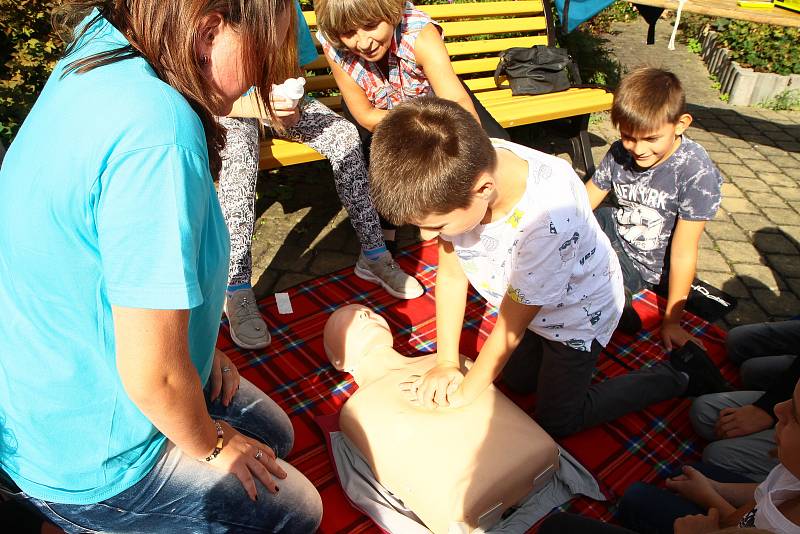 „Branné“ akce Českého červeného kříže připomněly jak první pomoc, tak práci složek IZS.