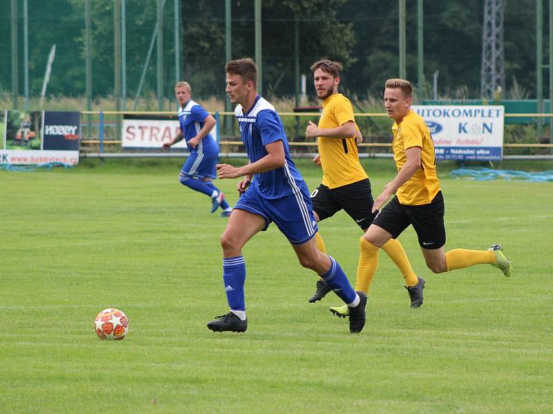 Fotbalová příprava: Čkyně - Kovářov 4:2.