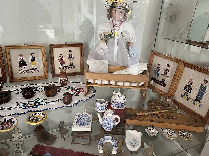 Výstava, která nadchne hlavně holčičky, je v Prachatickém muzeu.