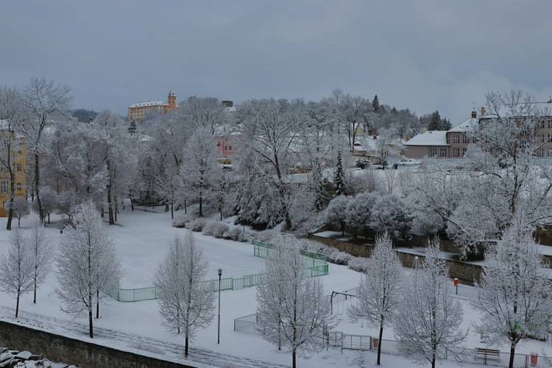 Březnový sníh ve Vimperku. Foto: Leoš Russ