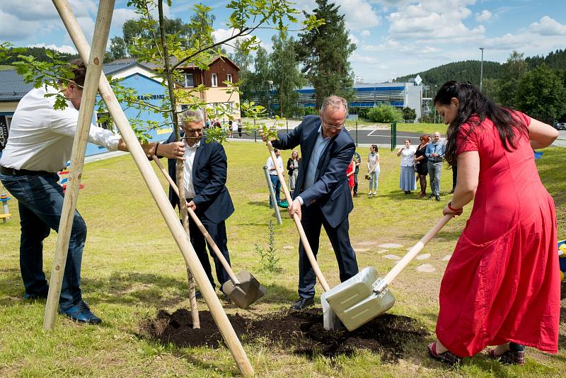 Rohde & Schwarz otevřelo firemní školku.