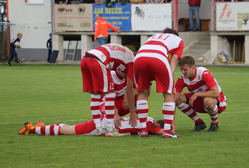 Fotbalová I.A třída: SK Lhenice - SK Čkyně 1:2 (0:1).