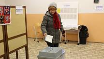 Prezidentské volby v prachatické volební místnosti číslo 4.