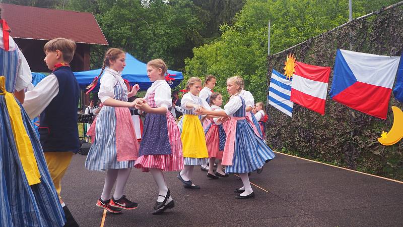 Zahájení plavení na Schwarzenberském plavebním kanále na Jeleních Vrších.