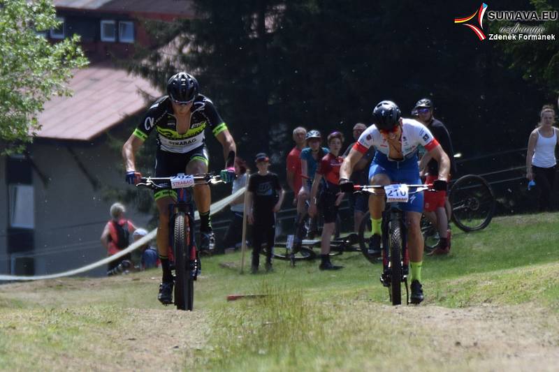 Zadov hostil další díl Českého poháru cross country horských kol.